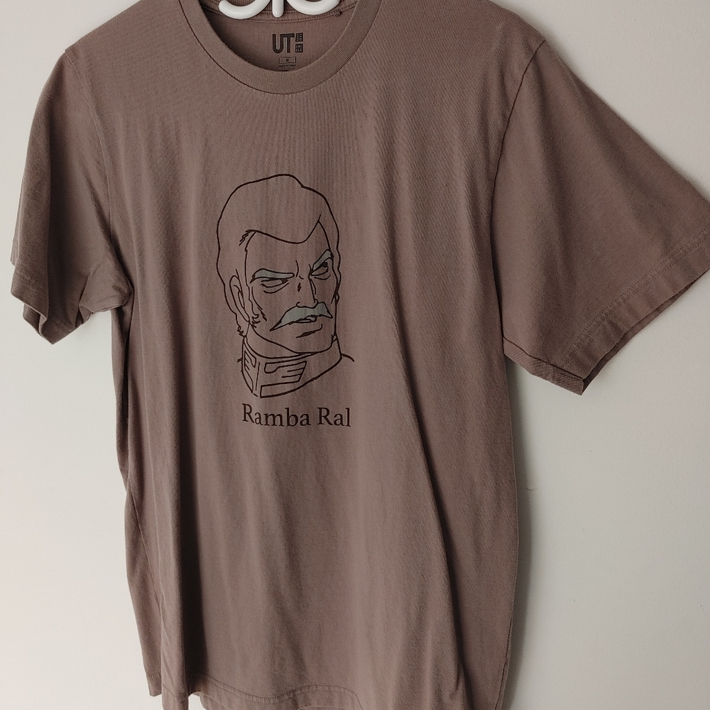 Uniqlo gundam tee